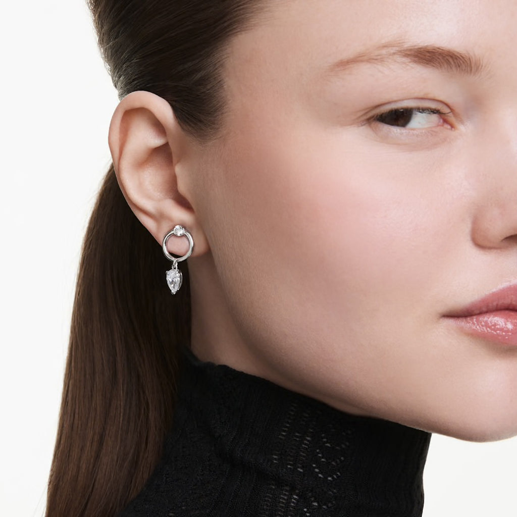 Mesmera: Mixed Pear Cut Silver Necklace/Earrings
