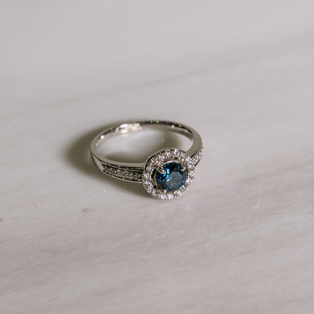 18ct WG Blue Diamond Ring