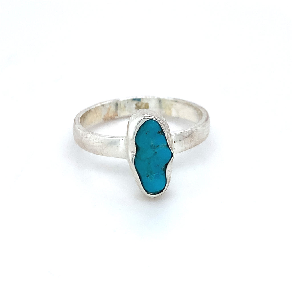 Semi-Precious Turquoise Smooth Round Silver Ring