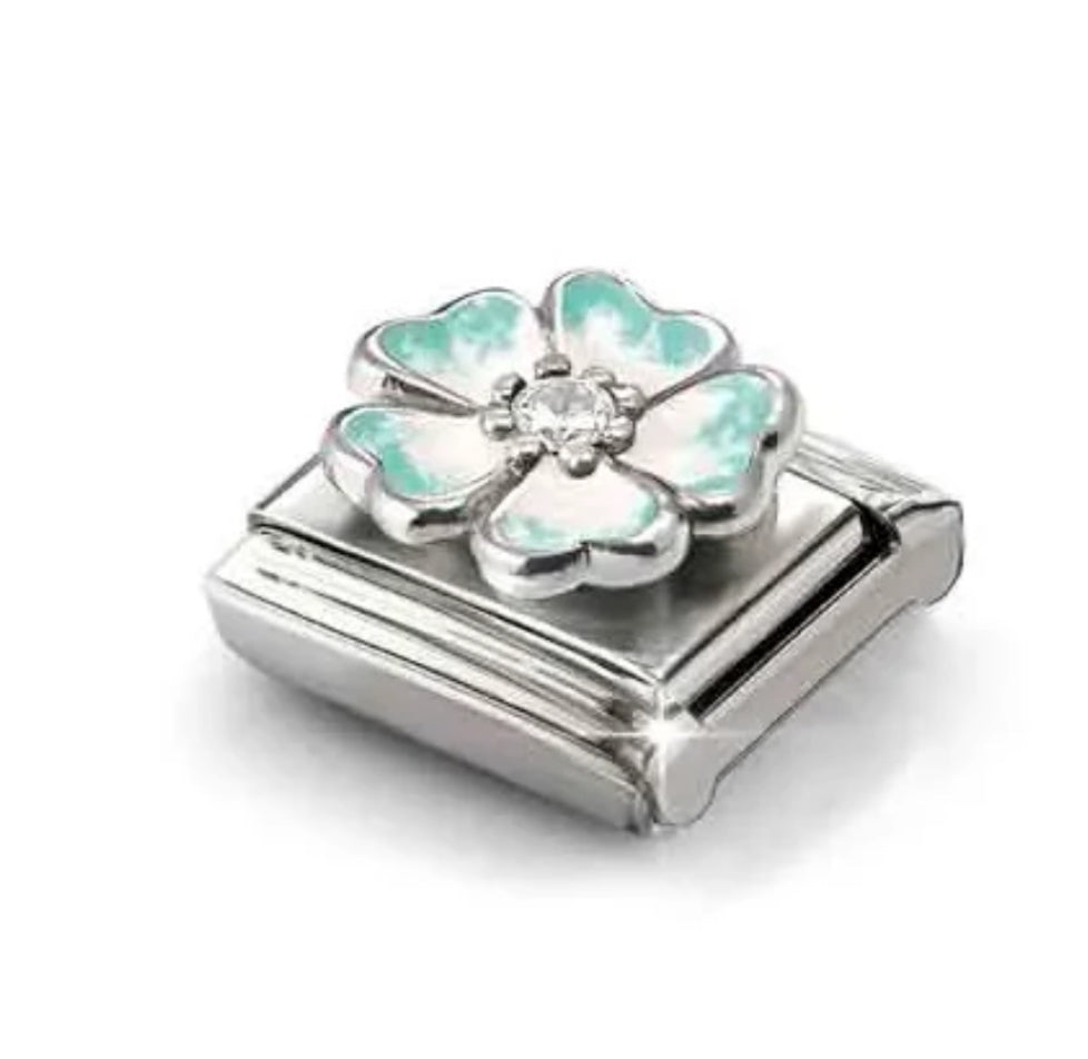 Nature - Green Fade with CZ Flower Silver Charm