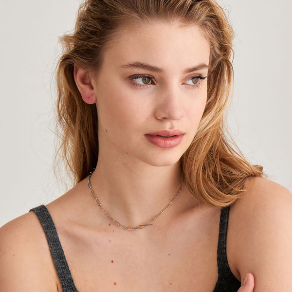 Chain Reaction - T-Bar Mixed Silver Chain Necklace