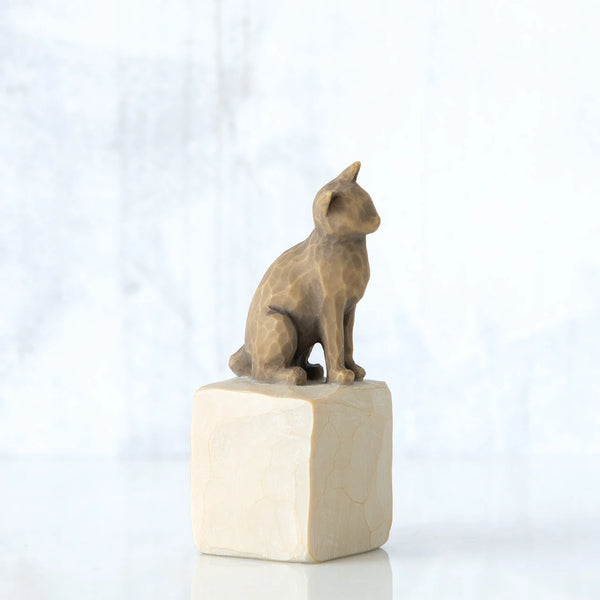 Love My Cat (Dark) Figurine