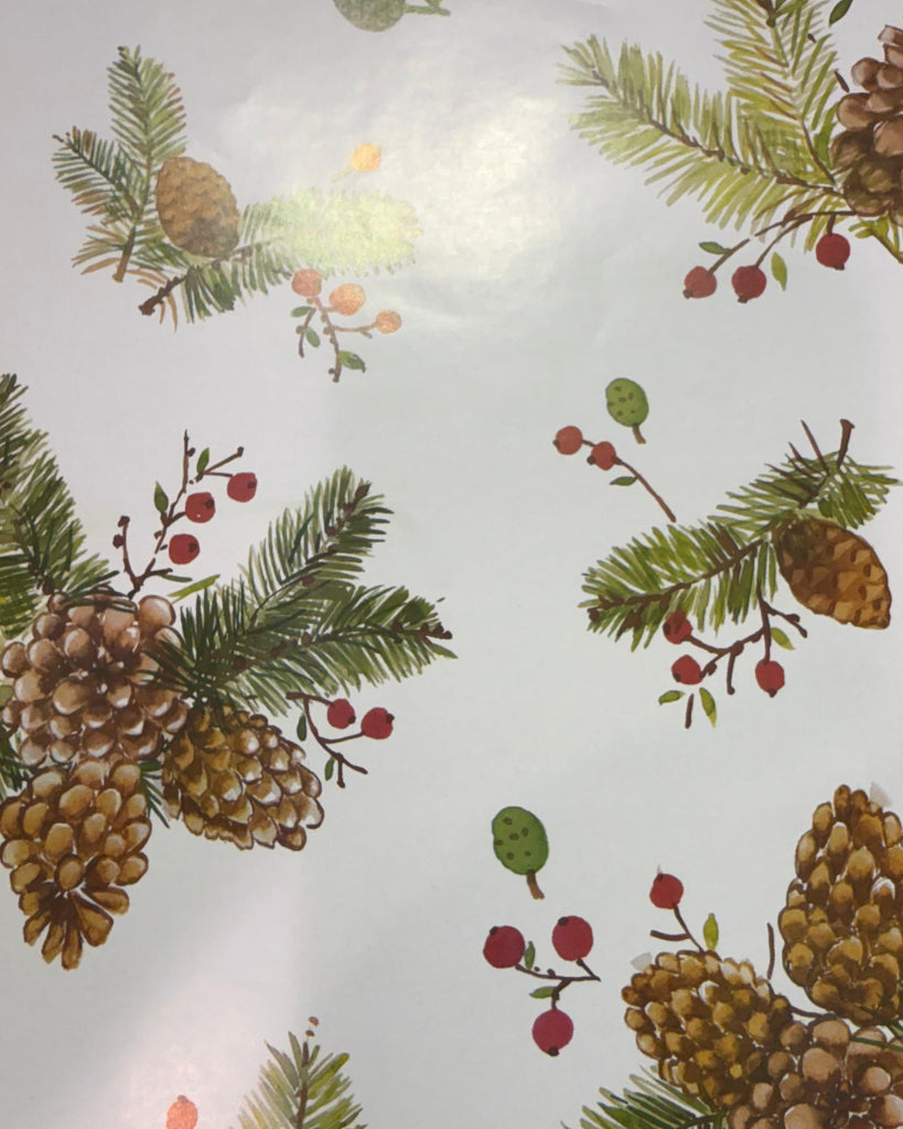 Gift Wrapping - Christmas Pine Cone