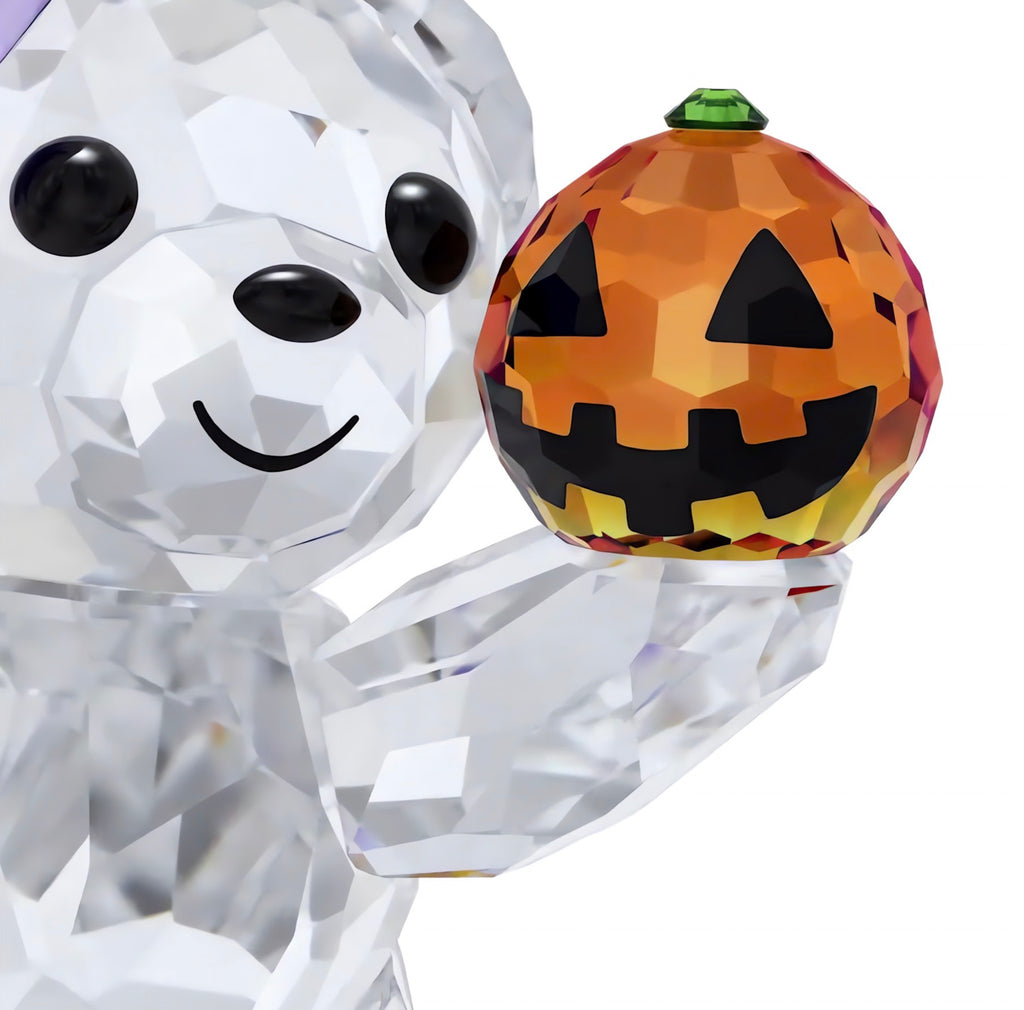 Kris Bear: Halloween