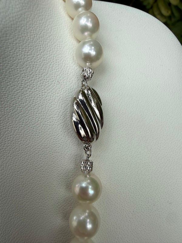 Japanese Akoya Pearls Necklace Strand (C)