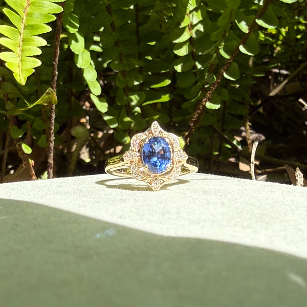 14ct YG Ceylon Sapphire Ring