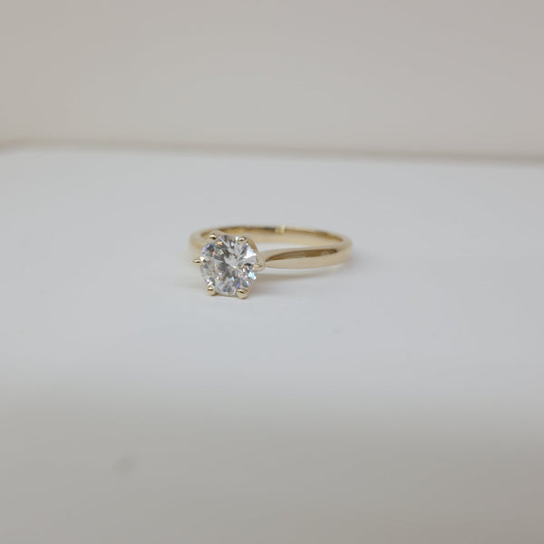 9ct YG 1ct Round Lab Diamond Solitaire Ring