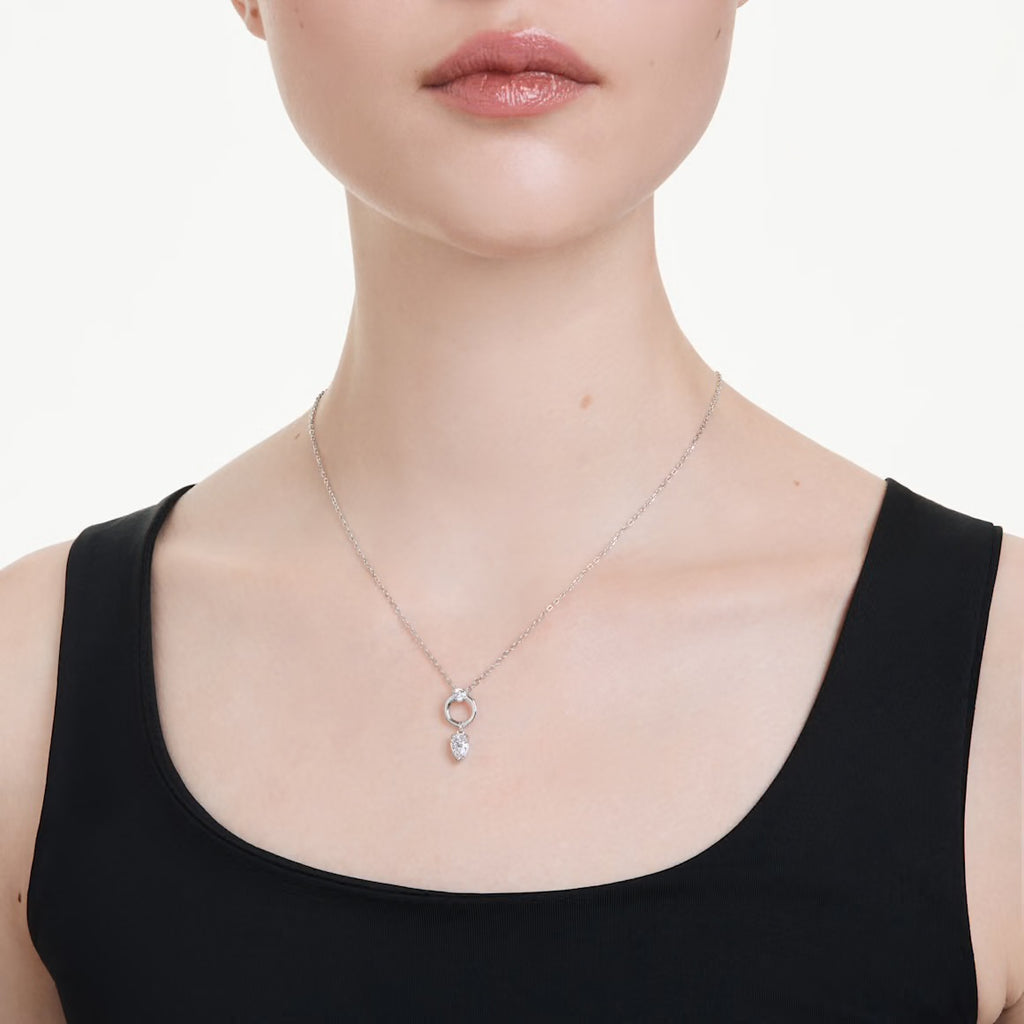 Mesmera: Mixed Pear Cut Silver Necklace/Earrings