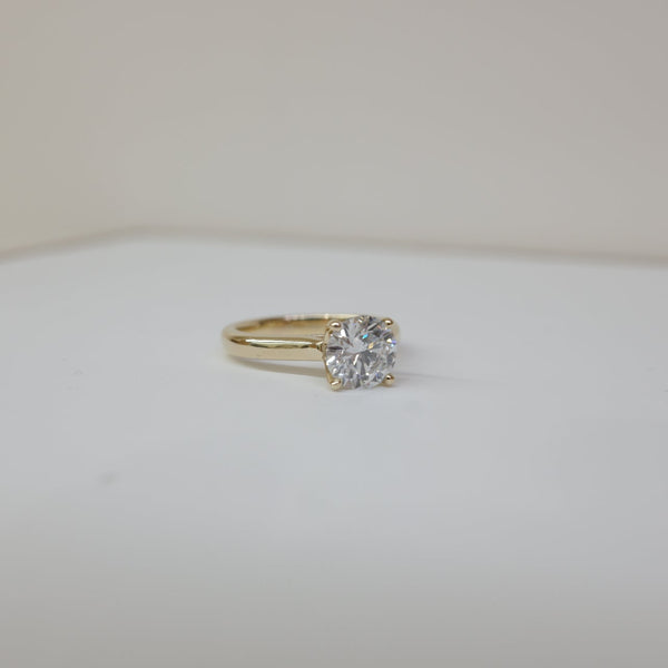 9ct YG 1.5ct Round Lab Diamond Ring