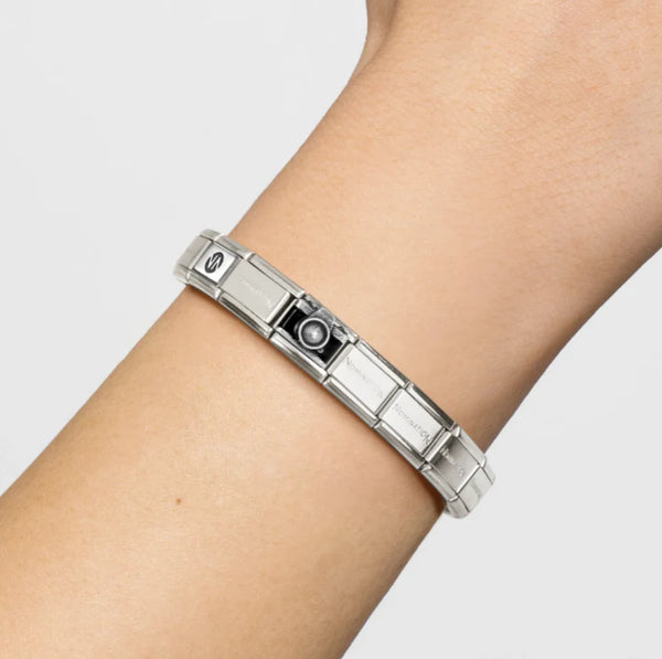 Symbol - Camera Relief with Black Enamel Silver Charm