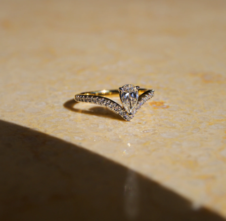 Astrid Diamond Ring