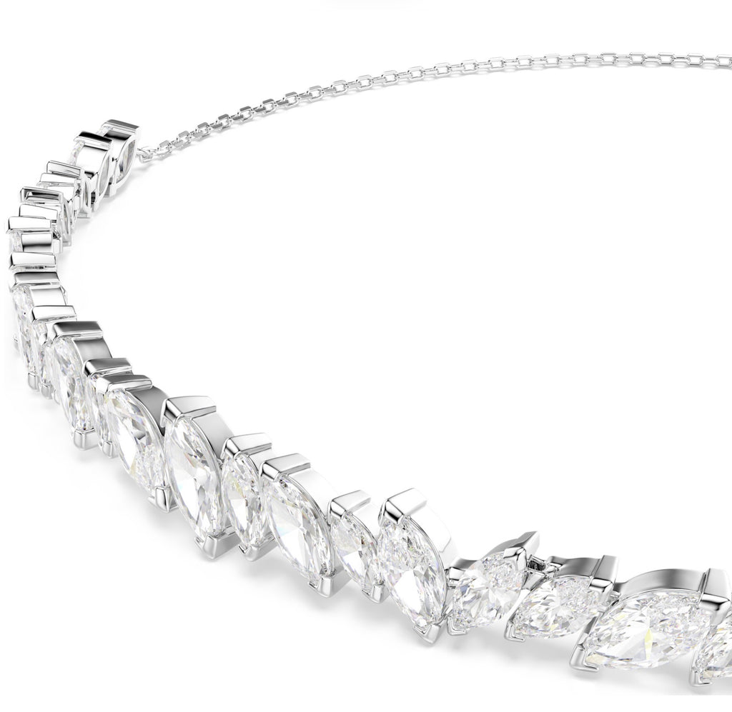 Mesmera: White Marquise Cut Crystals Silver Choker