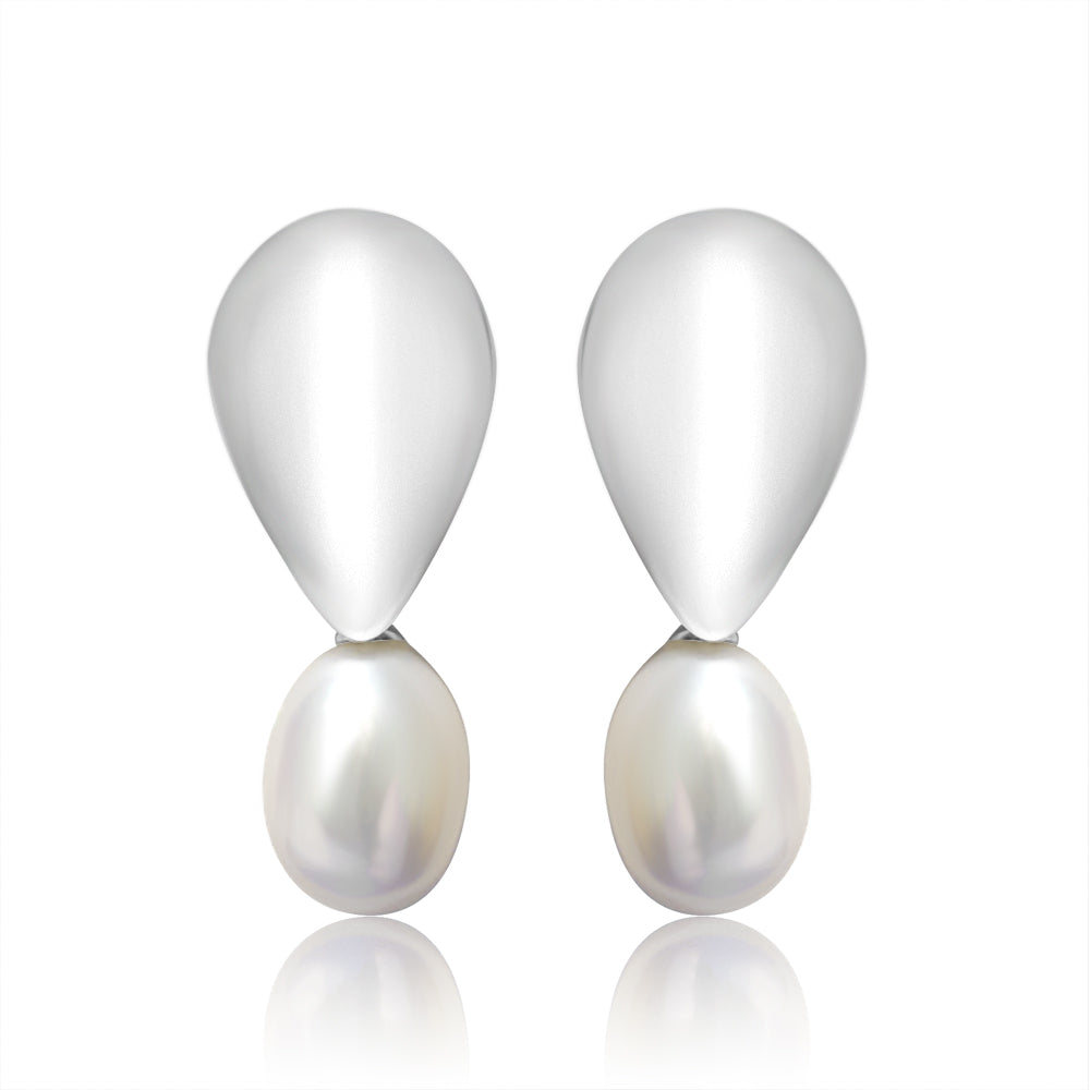 S/S White Drop Fresh Water Stud Earrings