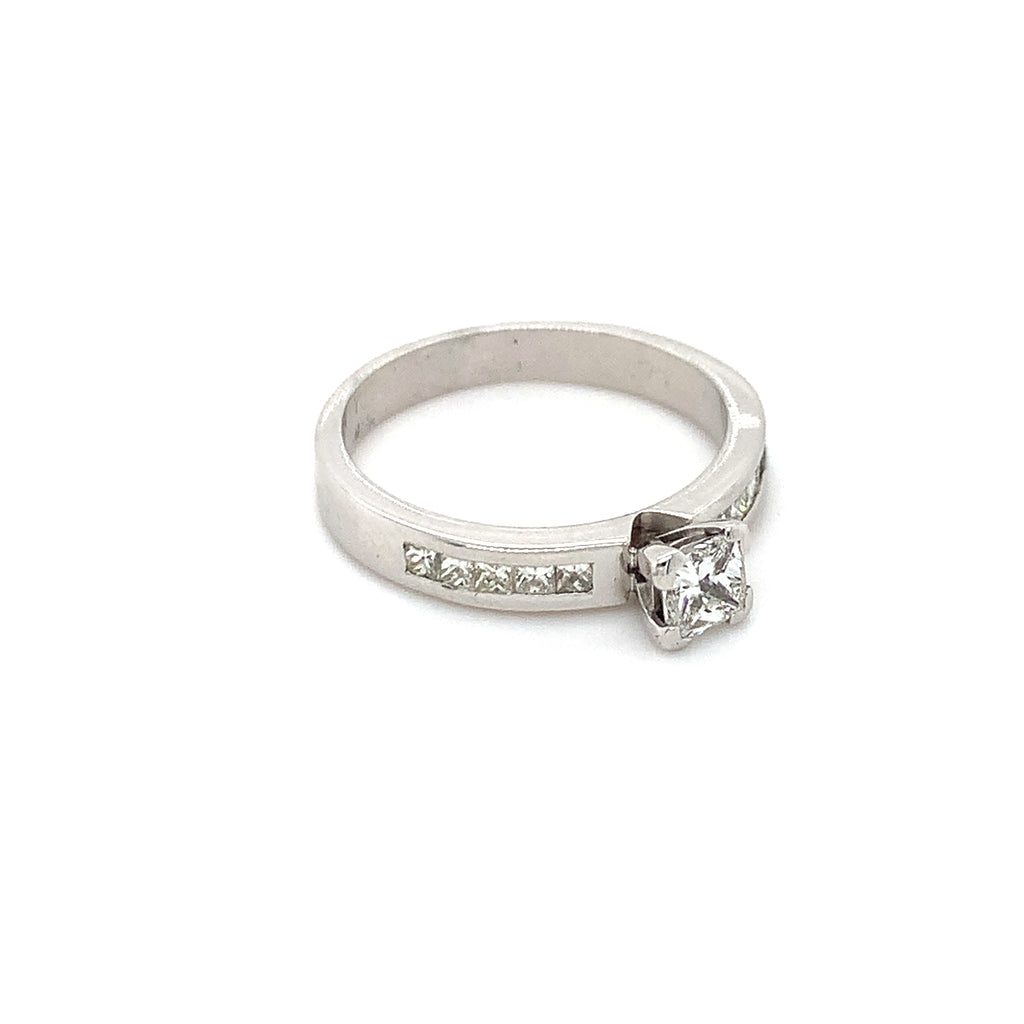 Sabrina Diamond Ring