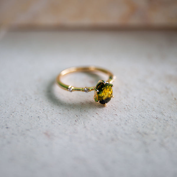 Ollie Party Sapphire Ring