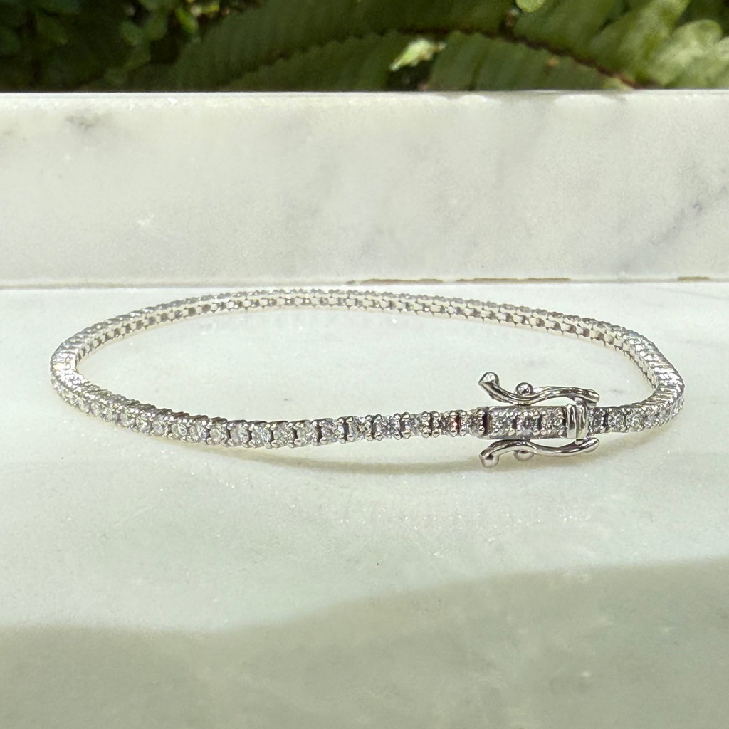 9ct White Gold Tennis Bracelet – x85 Lab-Grown Diamonds (2.12ct)