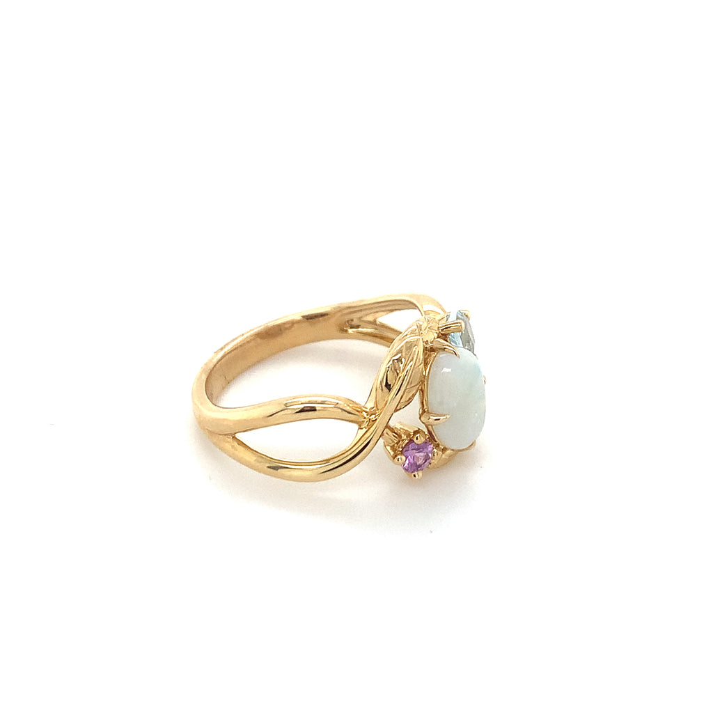 Hannah Opal Yellowgold Ring