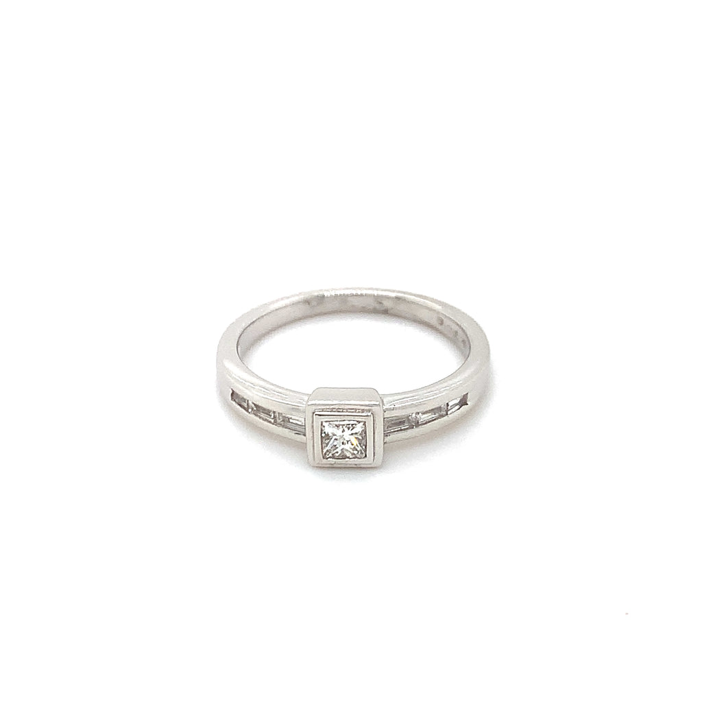 Milly Diamond Ring