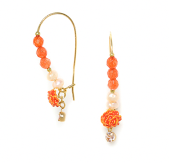 CLEA Mediums Hooks Earrings