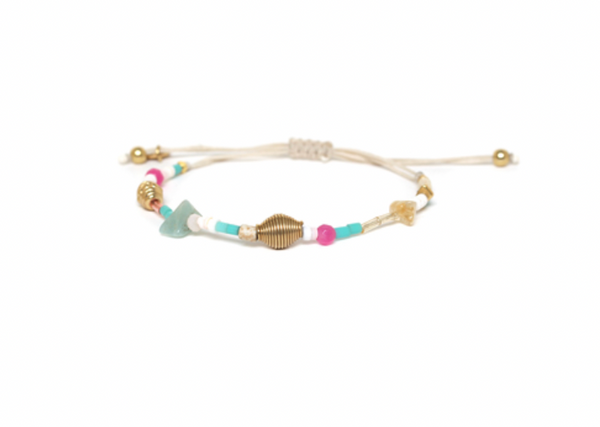 EMILY Macrame Bracelet