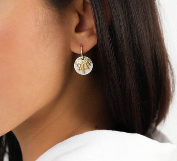 ELLEN Small Creole with Shell Disc Earrings