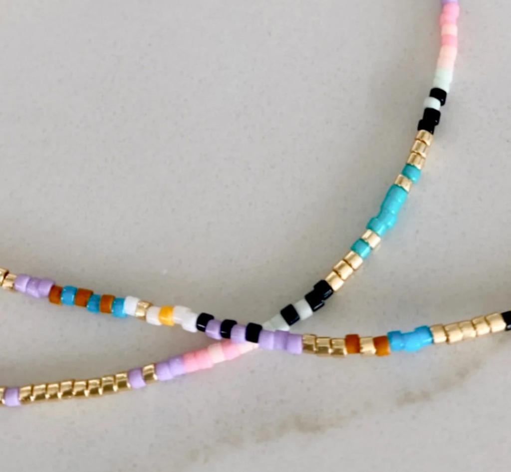 Corsica - Lilac Necklace