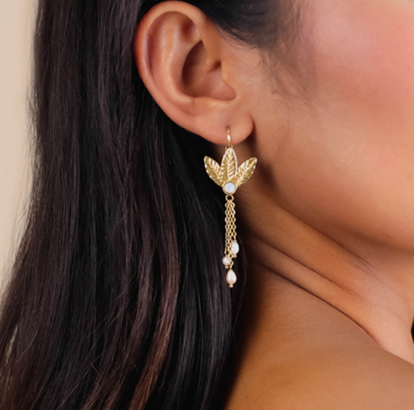 MERRY 3 Leaves FWP French Hook Earrings