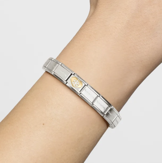 🎄Christmas - Snowflake with Heart Gold Charm