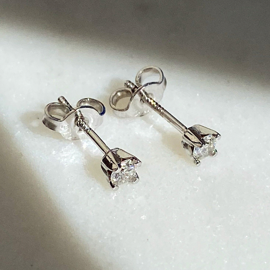 Round Cut Diamond Stud Earrings 0.25ct G/SI