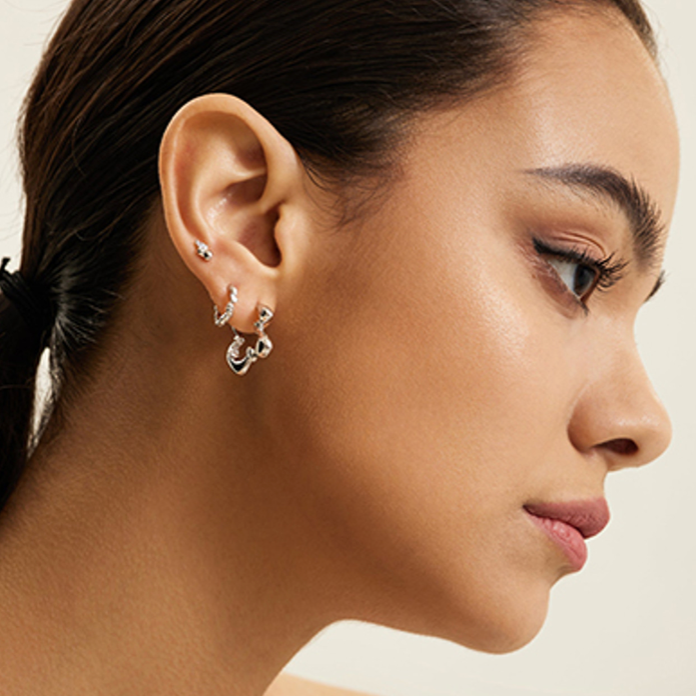 Taking Shape - Twisted Wave Hoop Earring - 2 Colours