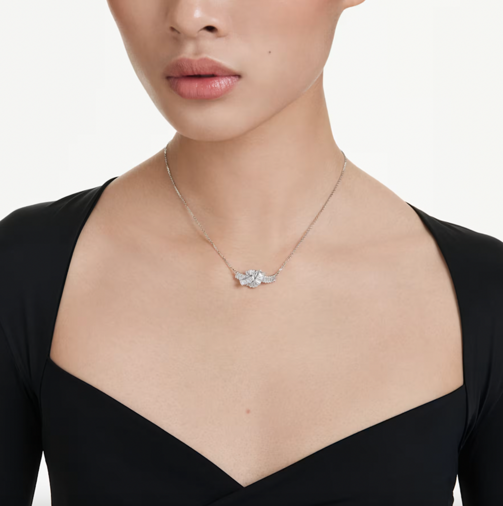 Matrix Baguette Cut Knot Pendant