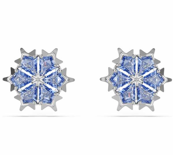 Magic: Blue Snowflake Silver Stud Earrings
