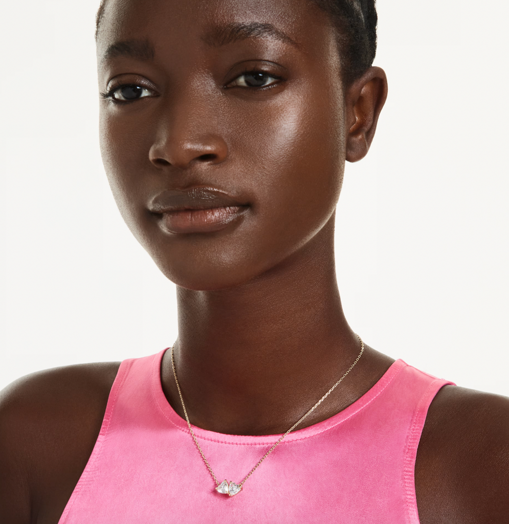 Mesmera Attract: Twin Heart Cut Gold Necklace