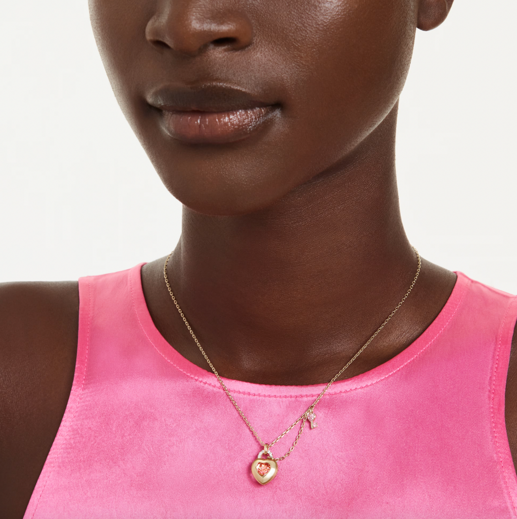 Idyllia: White/Pink Mixed Cuts Heart & Key Gold Pendant