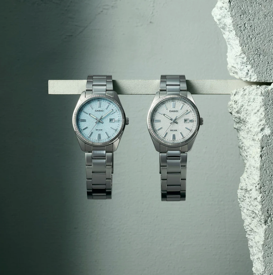 Casio Analogue Blue Face, Stainless Steel Band Watch