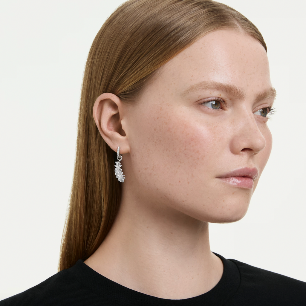 Vienna: Mixed White Cuts Flower Silver Earrings