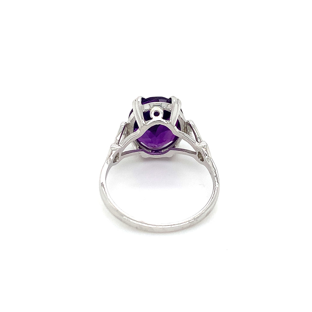 Valentina Amethyst Whitegold Ring