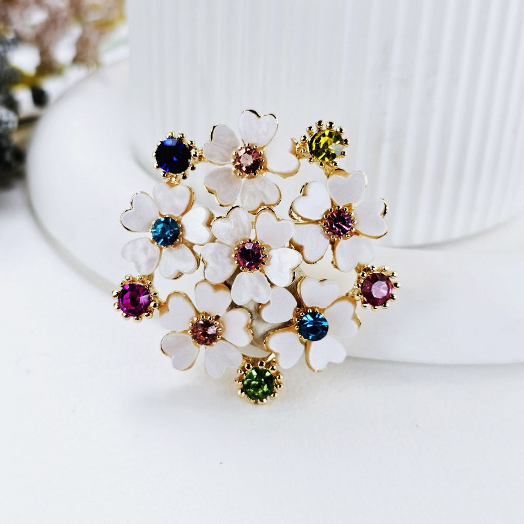 Brooch - White Flowers