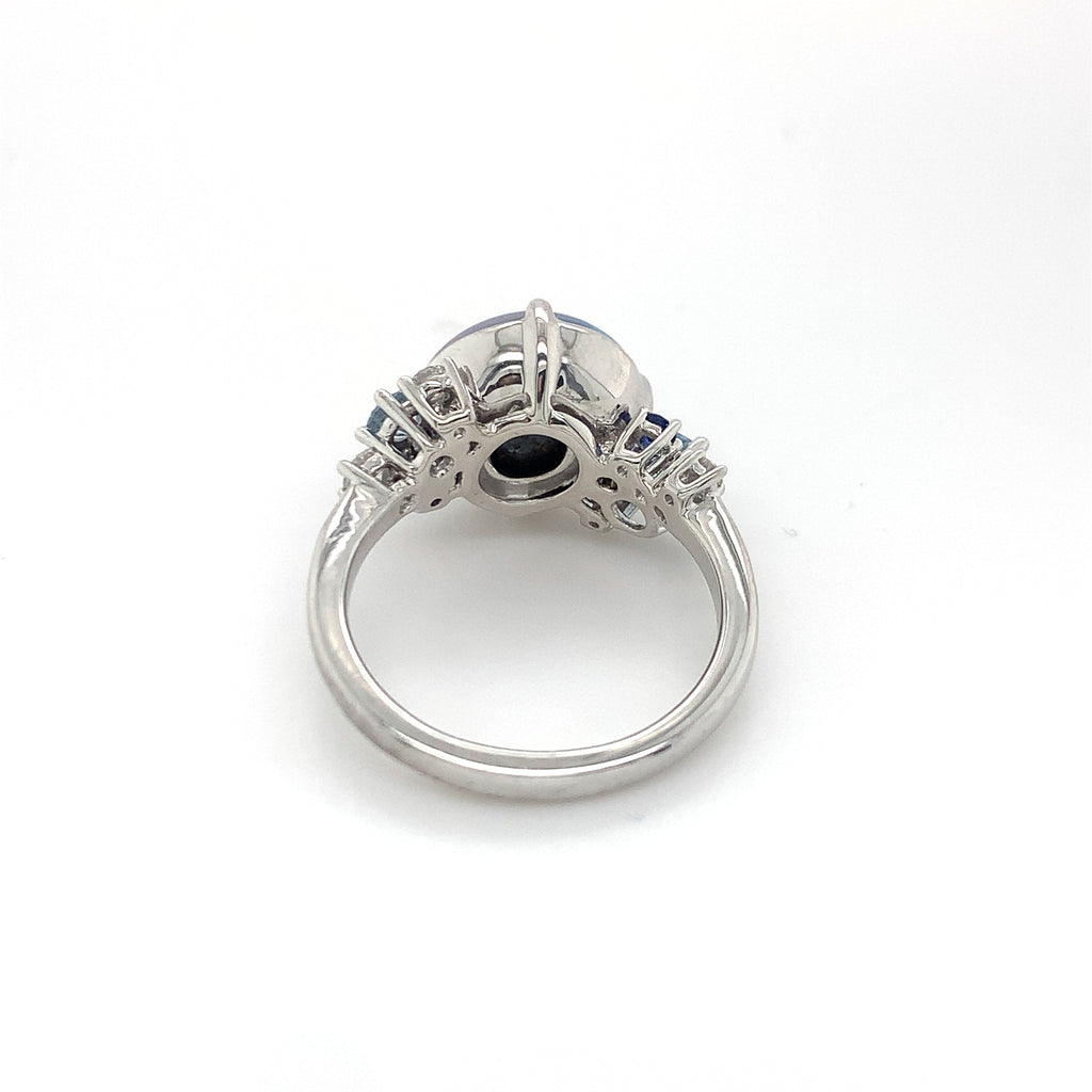Iris Blue Opal Whitegold Ring