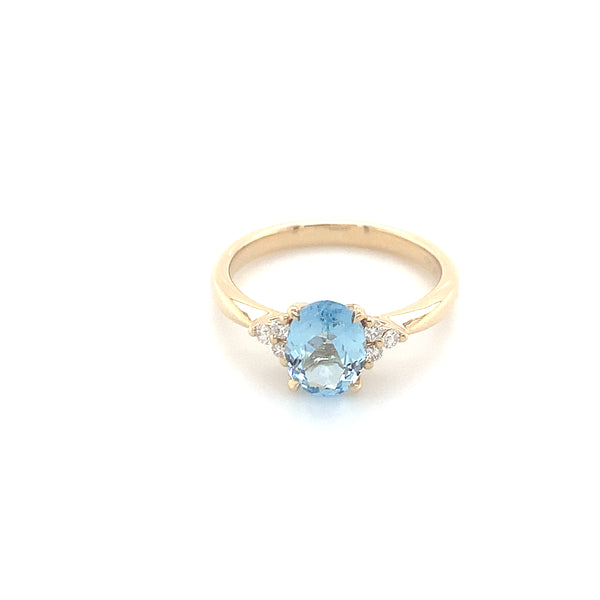 Abigail Aquamarine Yellowgold Ring
