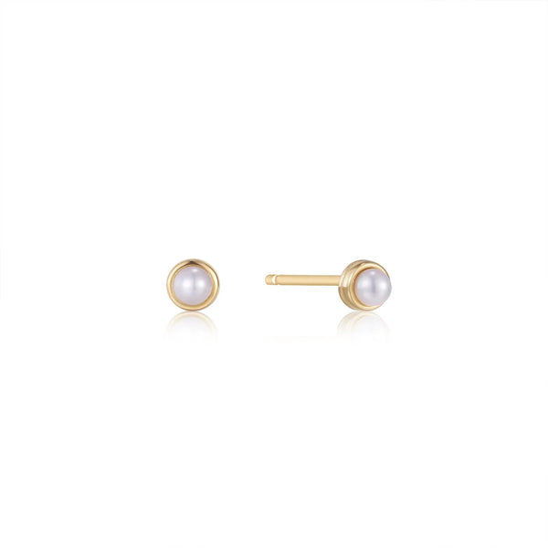 Pearl Power - Pearl Cabochon Gold Stud Earrings