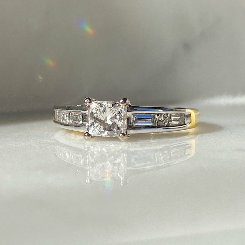Donna Diamond Ring