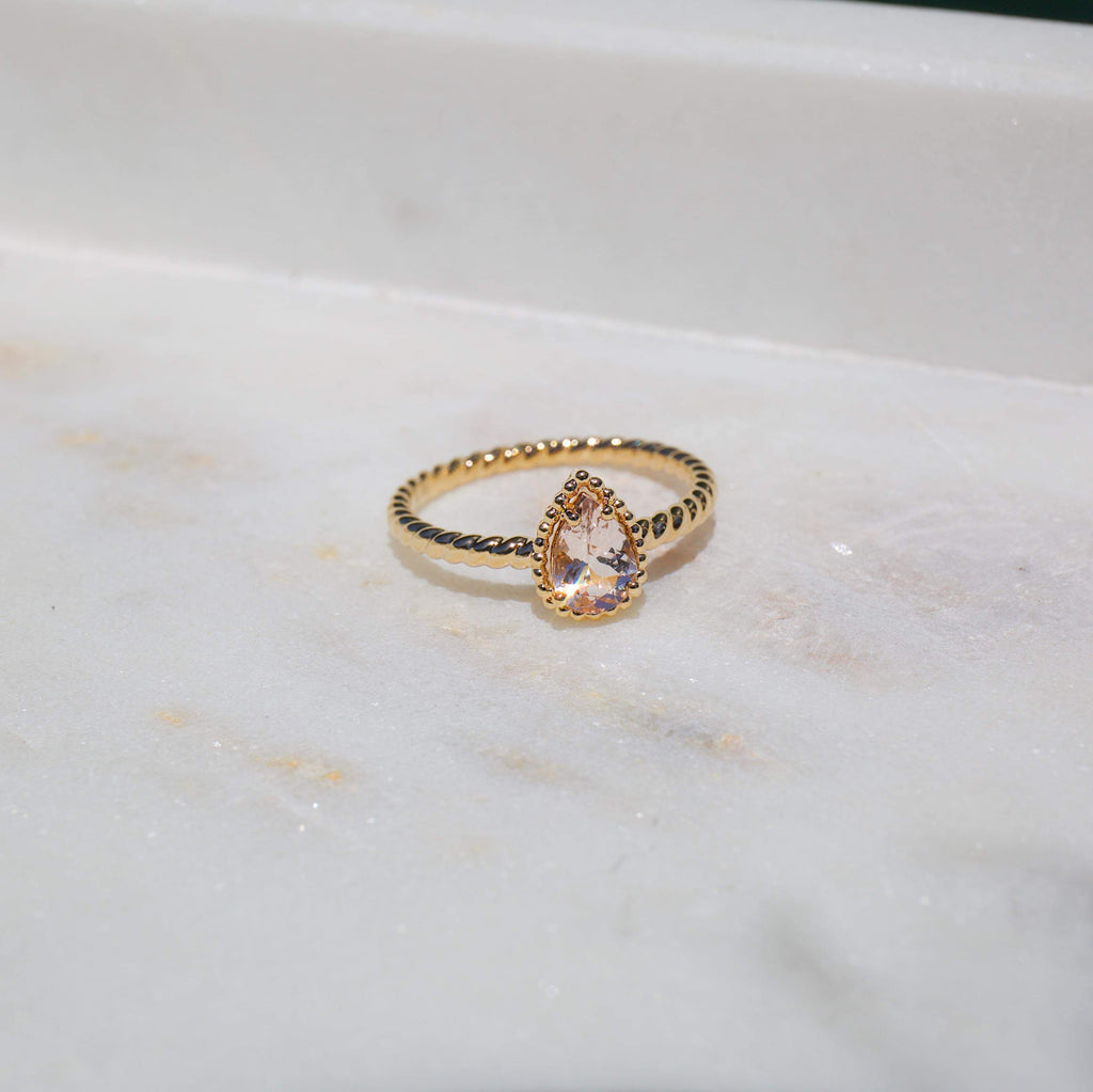 Twisted Morganite YellowGold Ring
