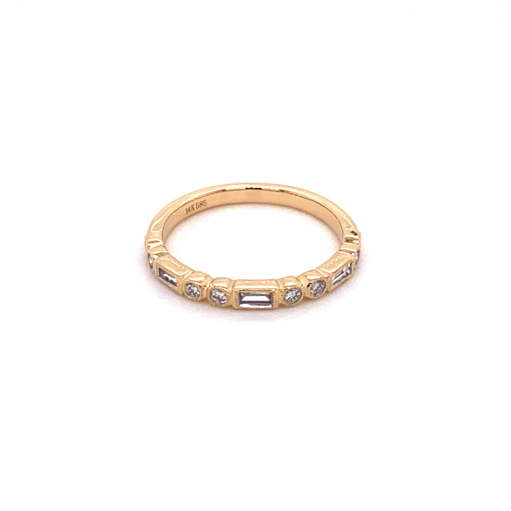 Baguette and Round Yellow Gold Ring
