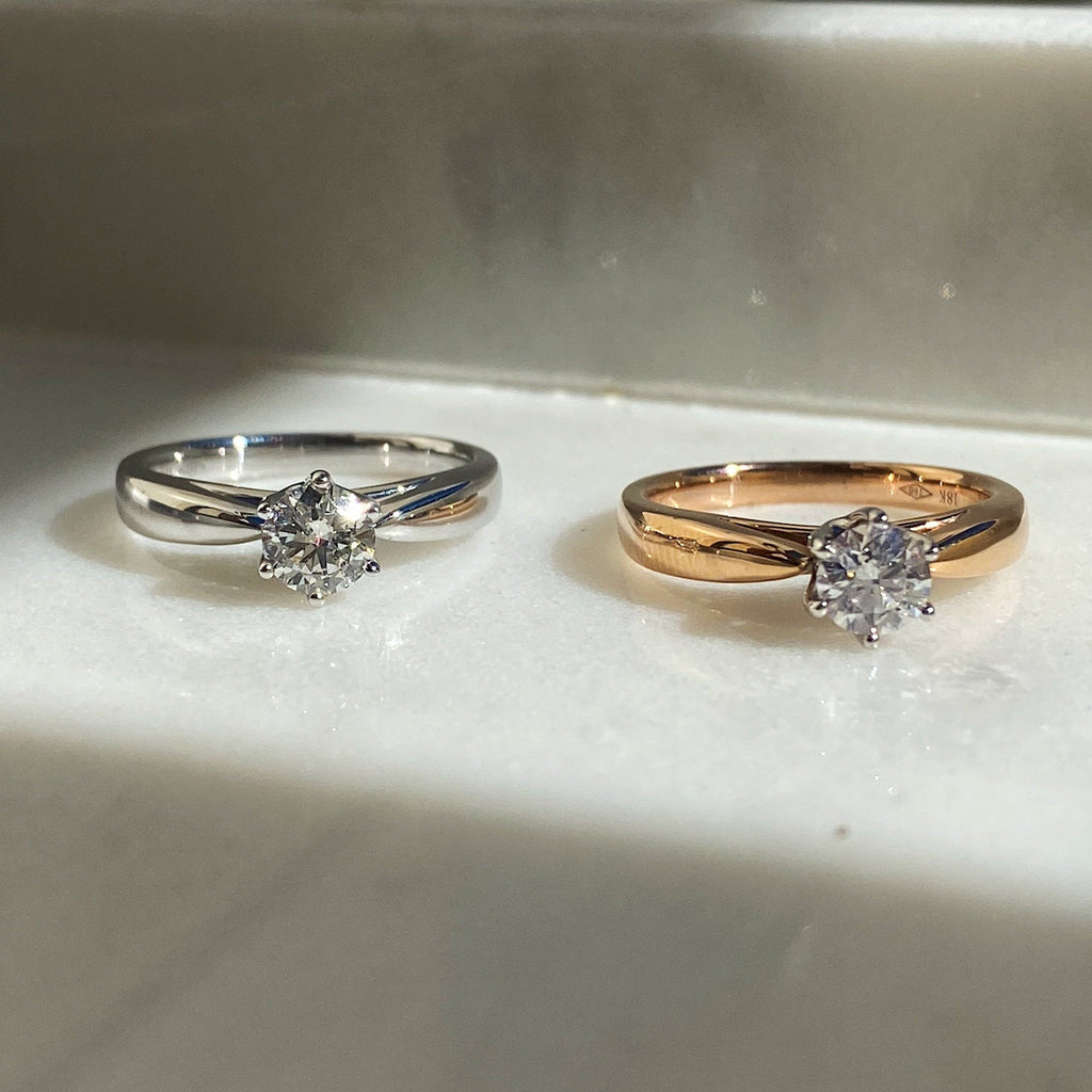 Aria Diamond Whitegold Ring
