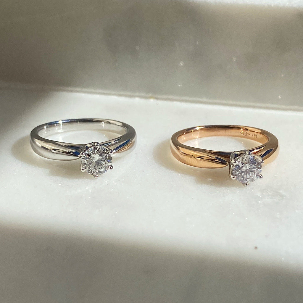 Aria Diamond Whitegold Ring