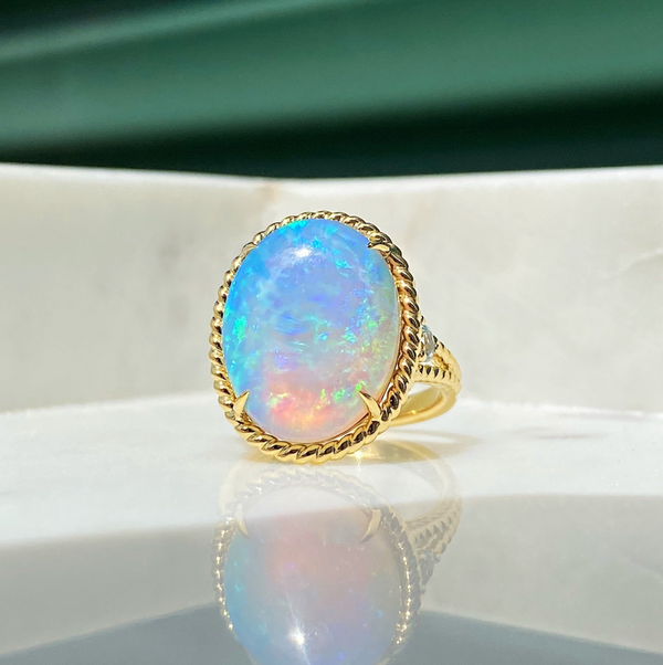 Galaxie Opal Gold Ring