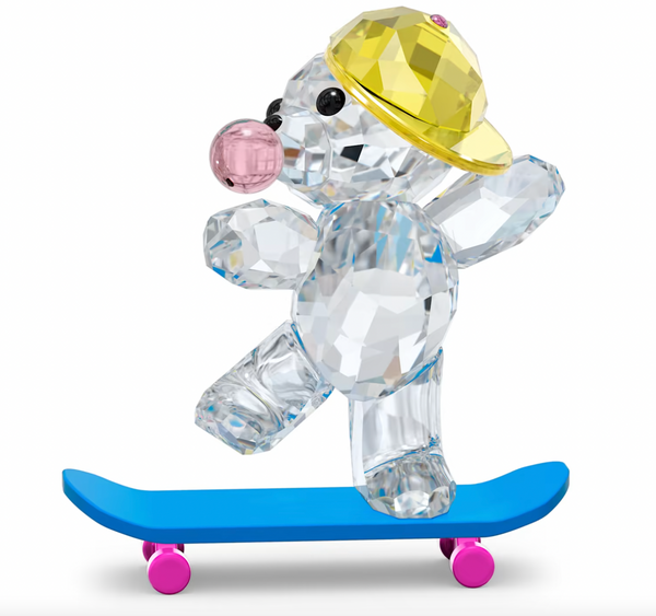 Kris Bear: Skaterbear