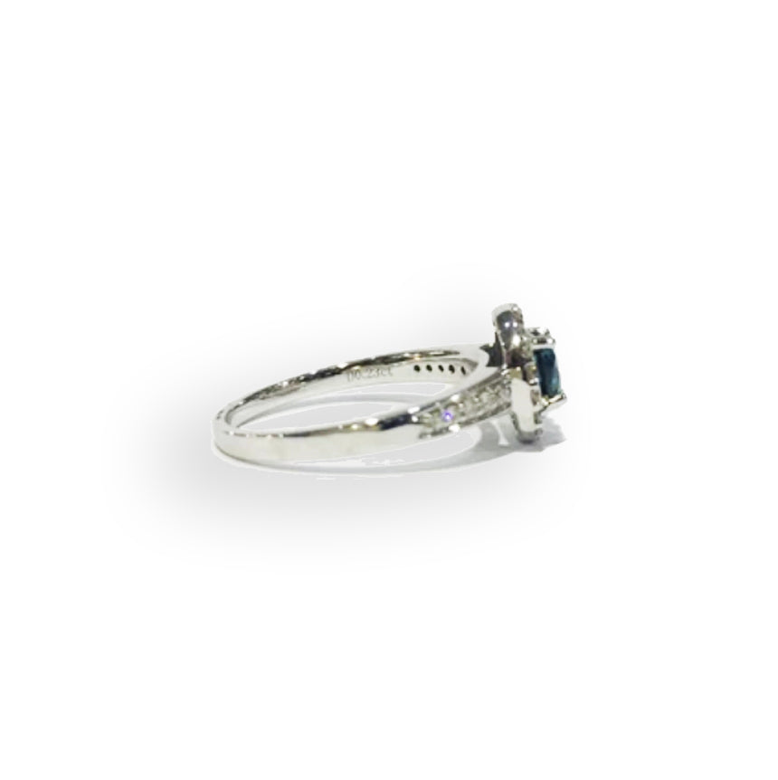 Blue Diamond White Gold Ring with Diamonds