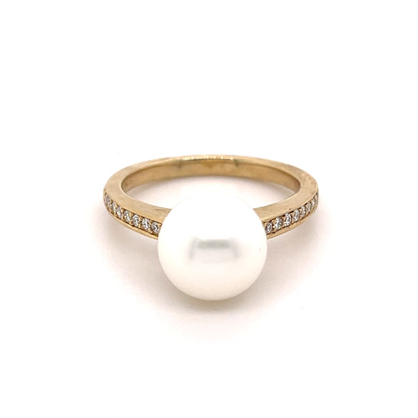 Rita Pearl Ring